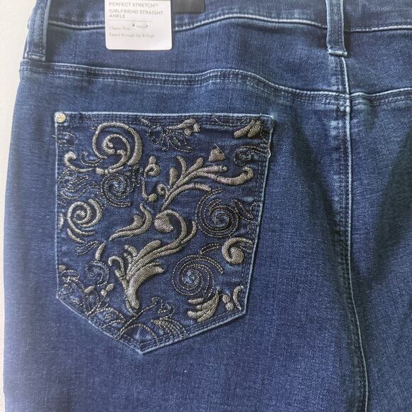 Chicos Jeans Womens 2.5 US 14 Inspired Scroll Girlfriend Brooklyn Dark Wash NWT - Picture 8 of 8